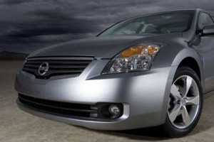 nissan altima 2